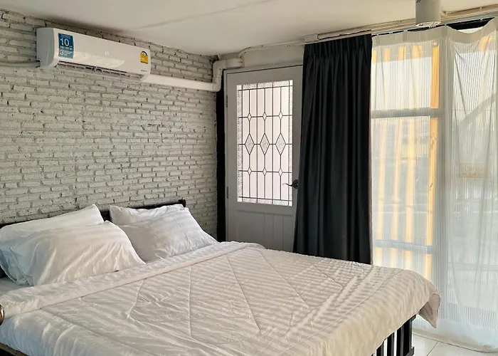 Chubby 9 Apartment