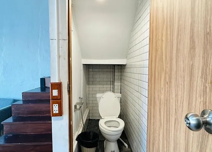 Chubby 9 * Bangkok